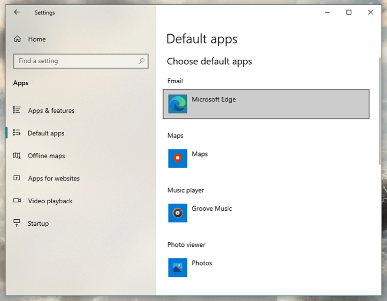 default program installed on mac that handles mail